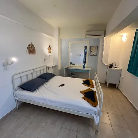 Avra Boutique Apartment Benitses  Exterior photo